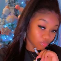 MoMoNiChole's profile picture'