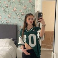 AlexaDrakes's profile picture'